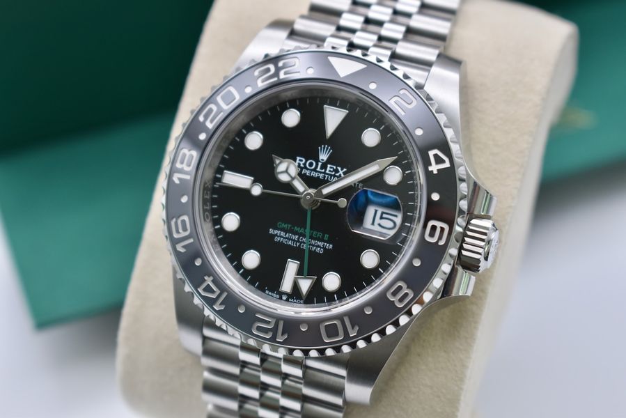 Rolex GMT Master II 126710 GRNR